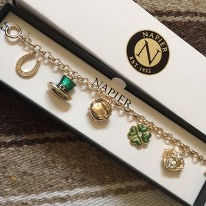 New Napier Irish Bracelet w/ Clover & Horseshoe